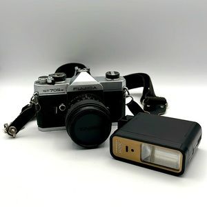 Fujica ST705w Manual Camera with flash